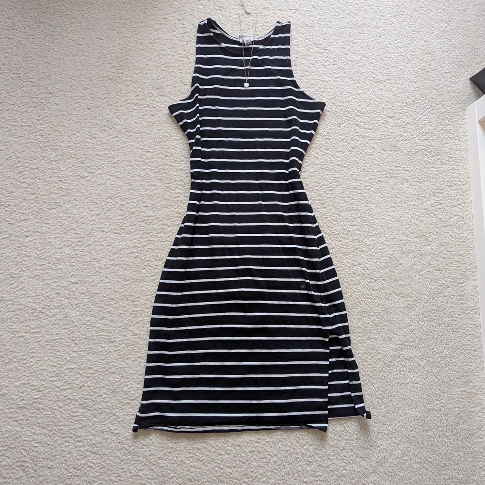Striped Black and White Sleeveless Dress